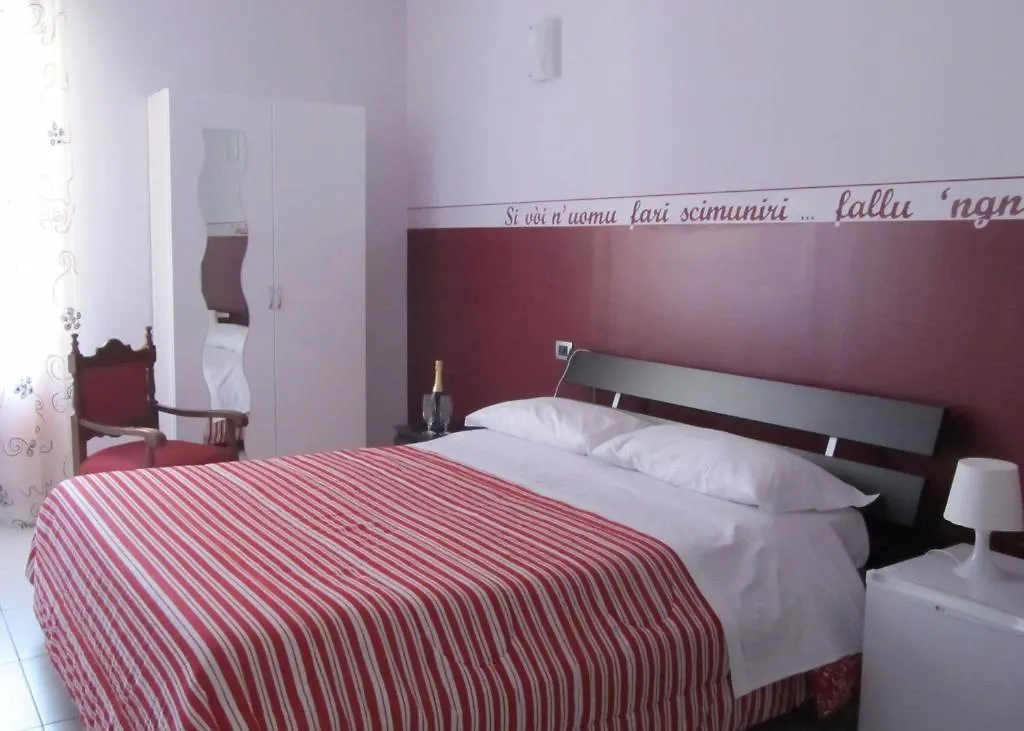 B&B Persi Nel Sud, Pozzallo 3*,